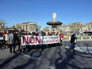 AIX EN PROVENCE NON A LA TRAHISON DU 19 MARS 1962 (32) PAR GV